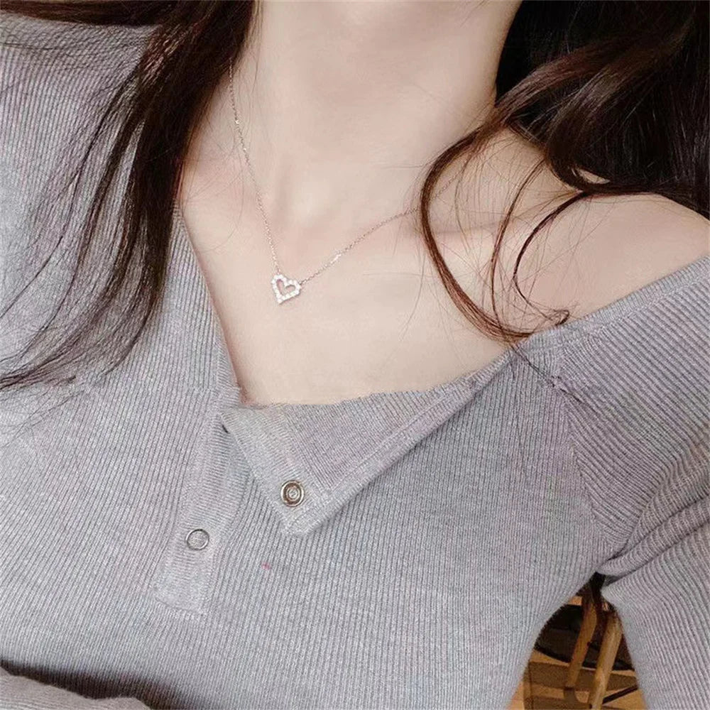 Amora Necklace