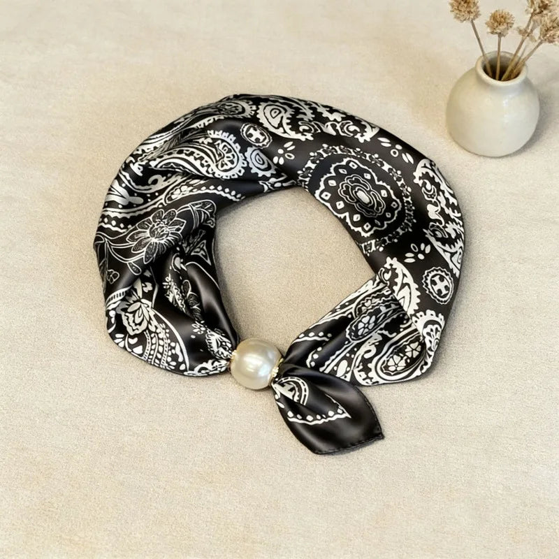 Luxury Pearl Chain Scarf