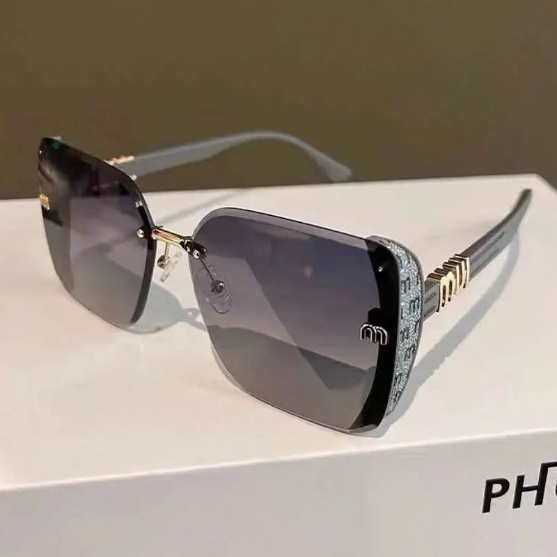 Prestige Square Sunglasses