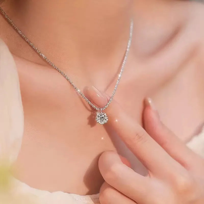 Eterna Necklace