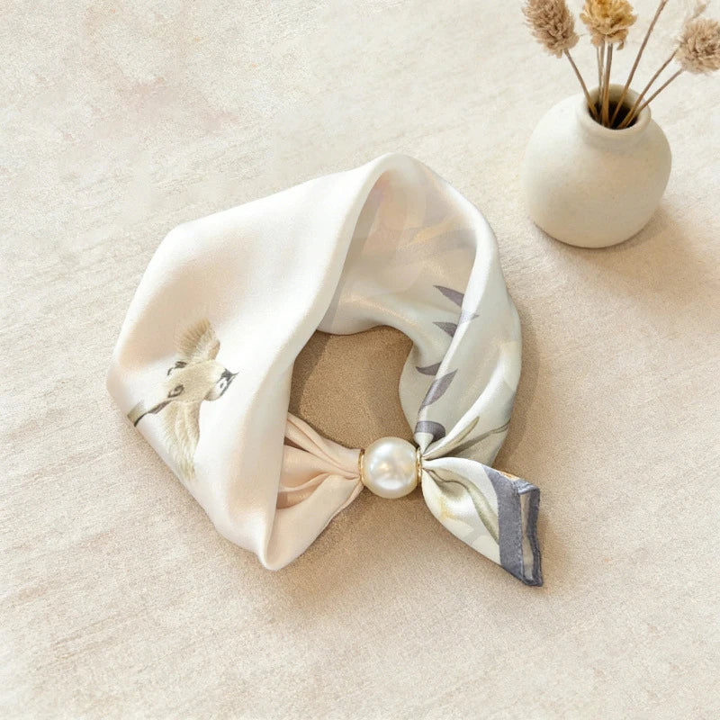 Luxury Pearl Chain Scarf