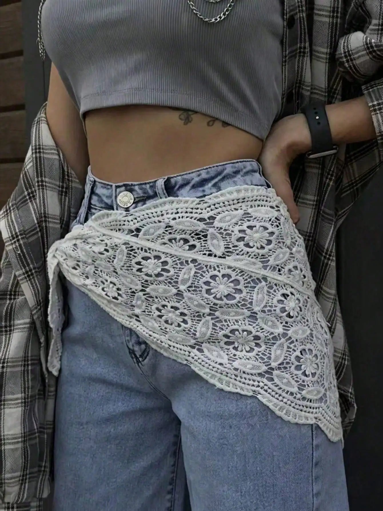1pc Bohemian  Floral Knitted Lace Crochet Headscarf Breathable Sun Protection Headscarf Suitable For Beach Vacation Daily Wear