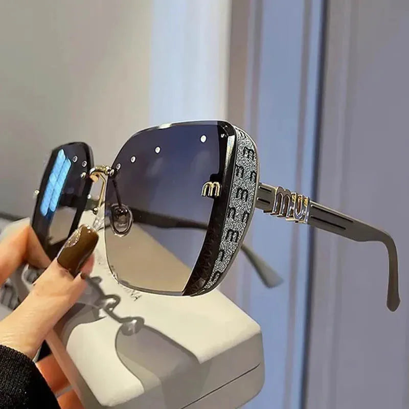 Prestige Square Sunglasses