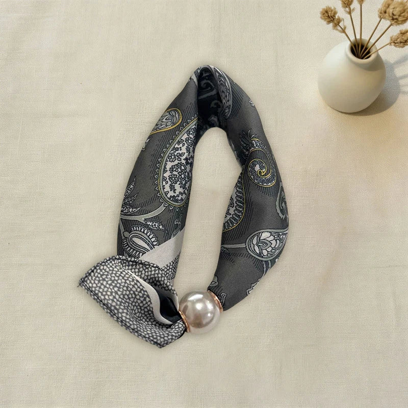 Luxury Pearl Chain Scarf