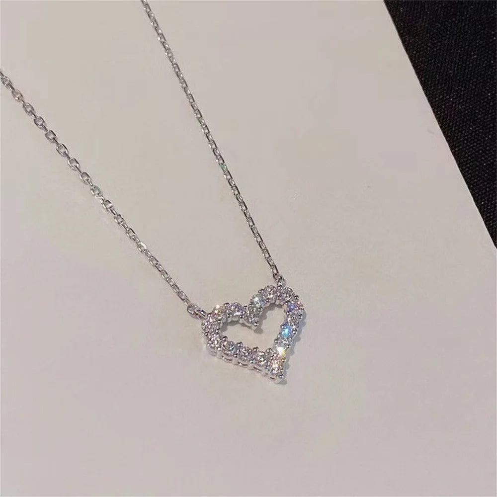 Amora Necklace