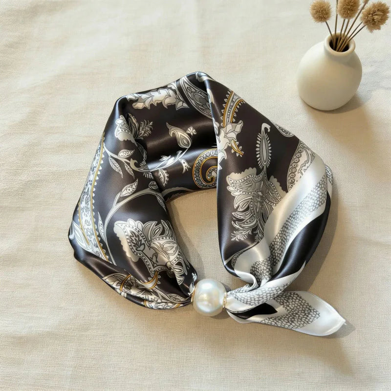 Luxury Pearl Chain Scarf