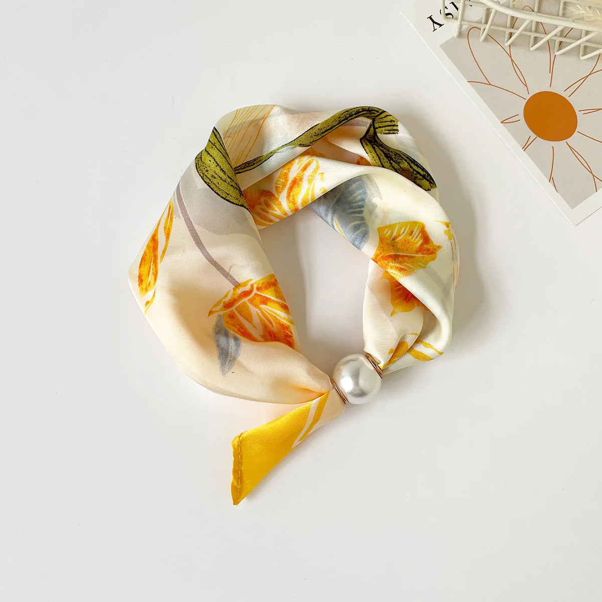 Print Scarf Silk Pearl Buckle Chain Female Lazy Thin Magnetic Collarbone Pendant Wraps Handkerchief Designer Woman Neck Scarf