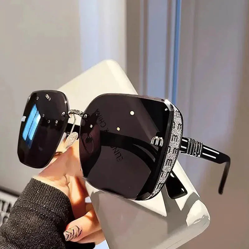 Prestige Square Sunglasses