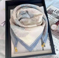 Classic Magnetic Scarf