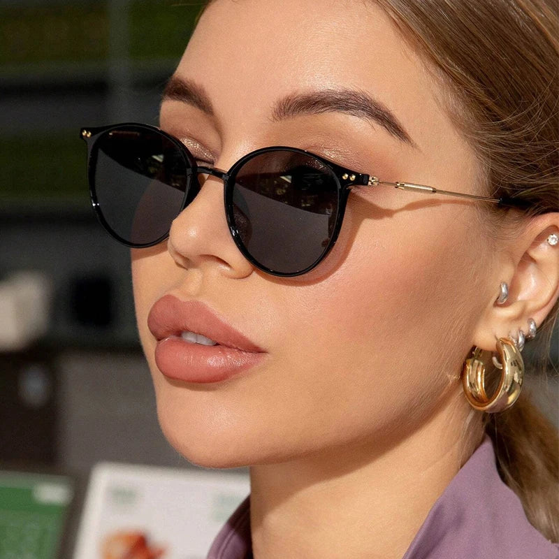 Timeless Round Sunglasses